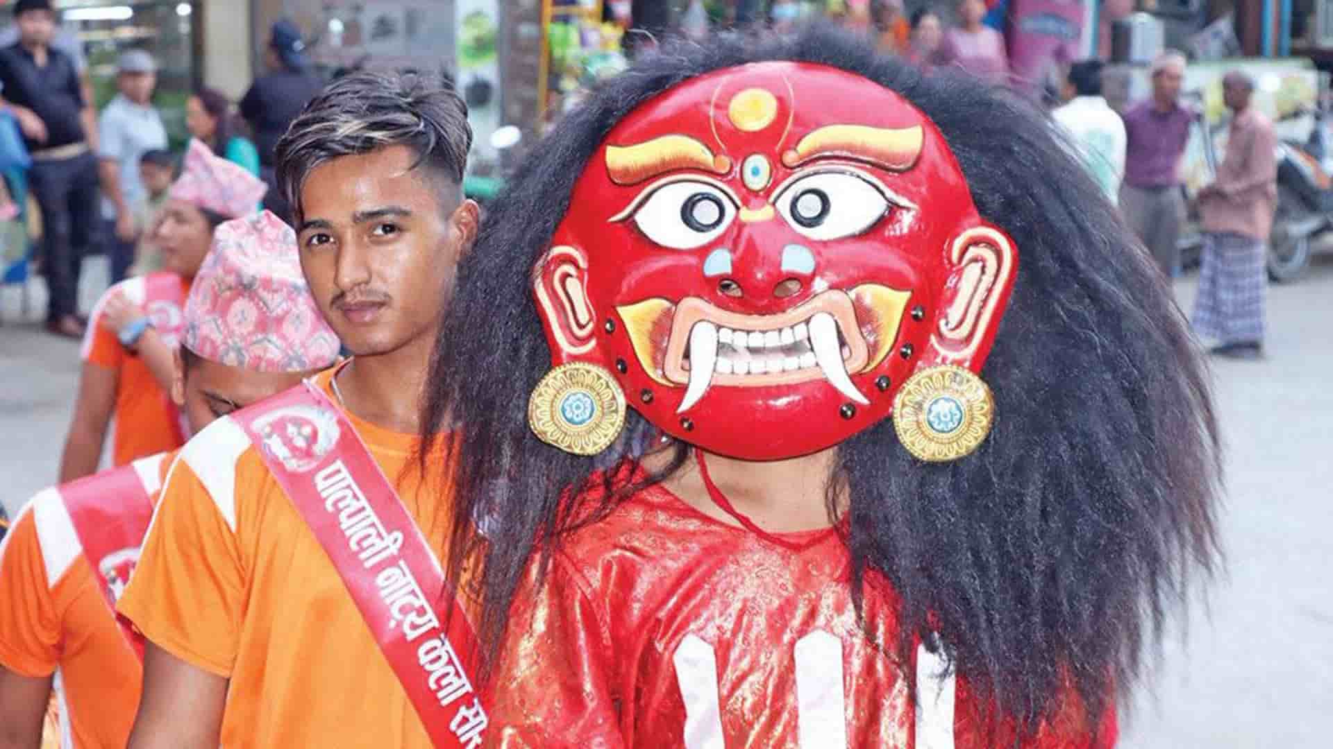 पुस्तान्तरणको प्रतीक्षामा पाल्पाको लाखे नाच