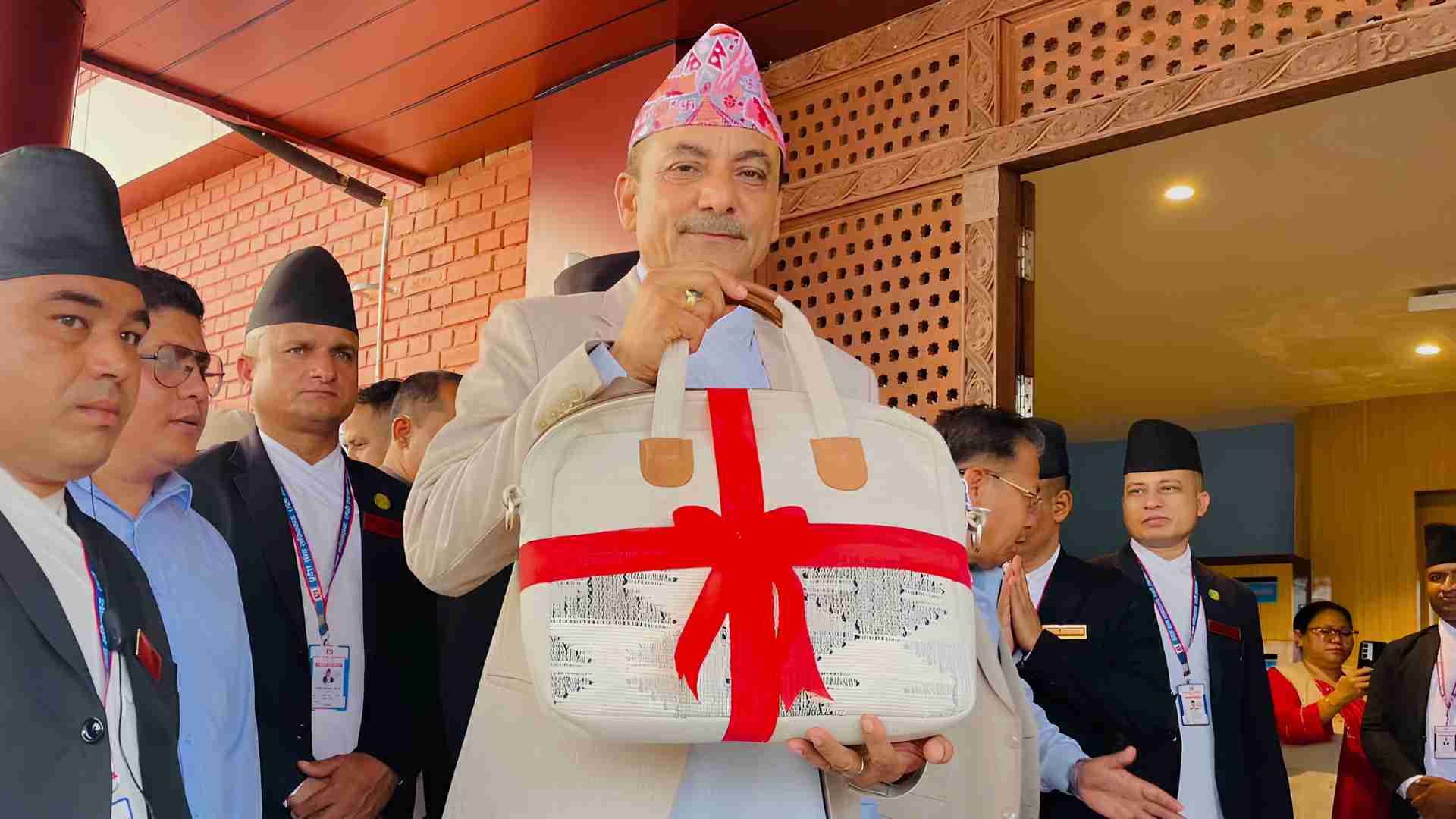 ३७.३८ अर्बको लुम्बिनी बजेट: स्वास्थ्य, पूर्वाधार र शिक्षामा जोड, उद्योग दर्ता निःशुल्क