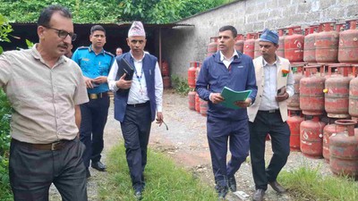 ५३ हजार बढी ग्यास सिलिन्डर काठमाडौँ पठाइयो